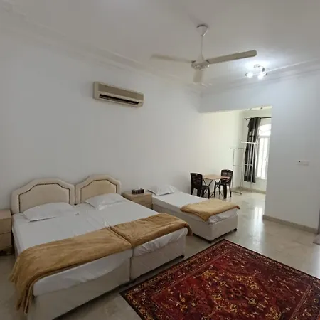 Leyla Apartment Seeb Exterior photo