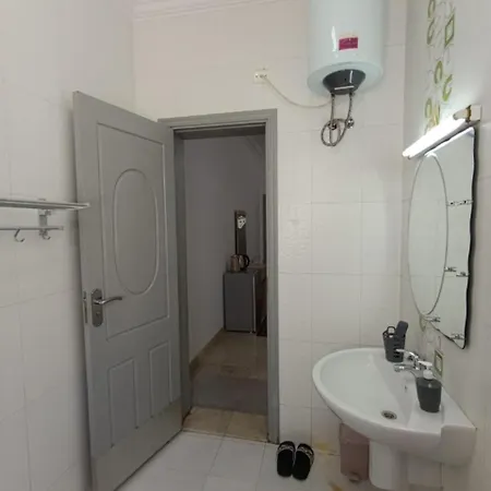 Leyla Apartment Seeb Exterior photo